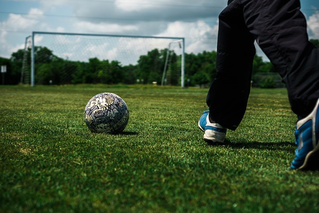 切尔西1-1阿森纳！凯塞多染红，查洛巴破门，梅里诺救主